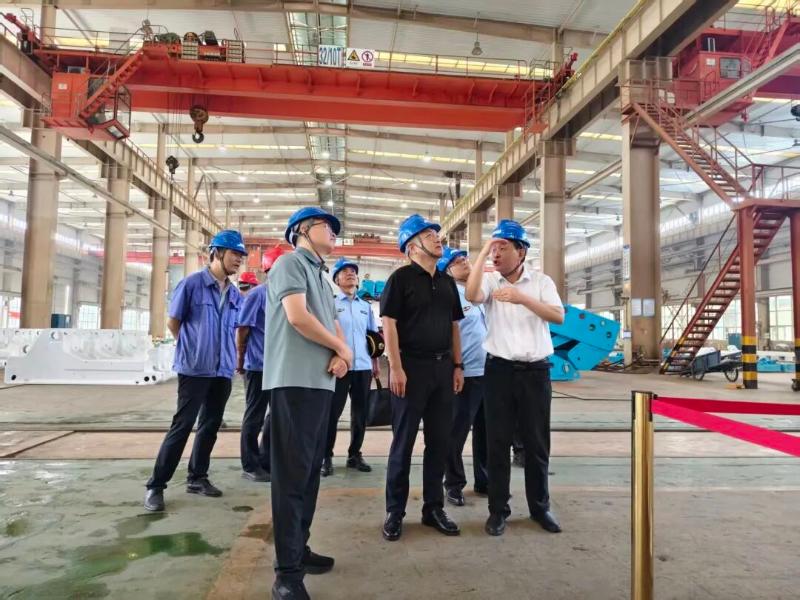 丁涛带队督导检查市场监管领域节前安全工作